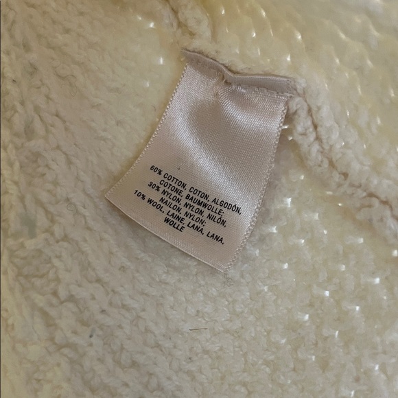 Anthropologie moth Knit Turtleneck Sweater w/ Dramatic Hight Low Hem - Size XSP - Picture 16 of 16